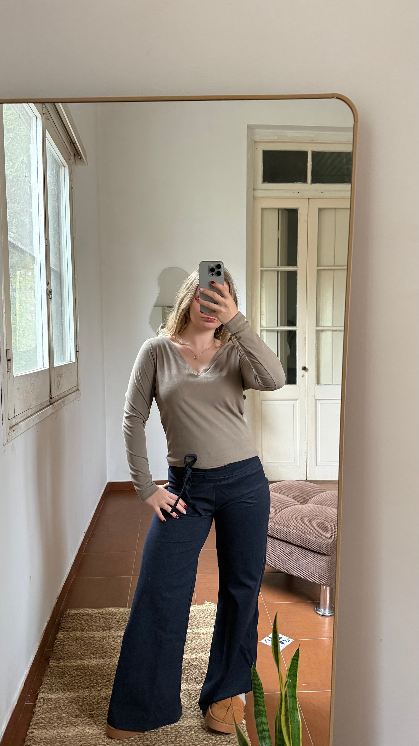 remera basic visón