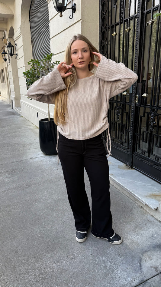 buzo nina beige