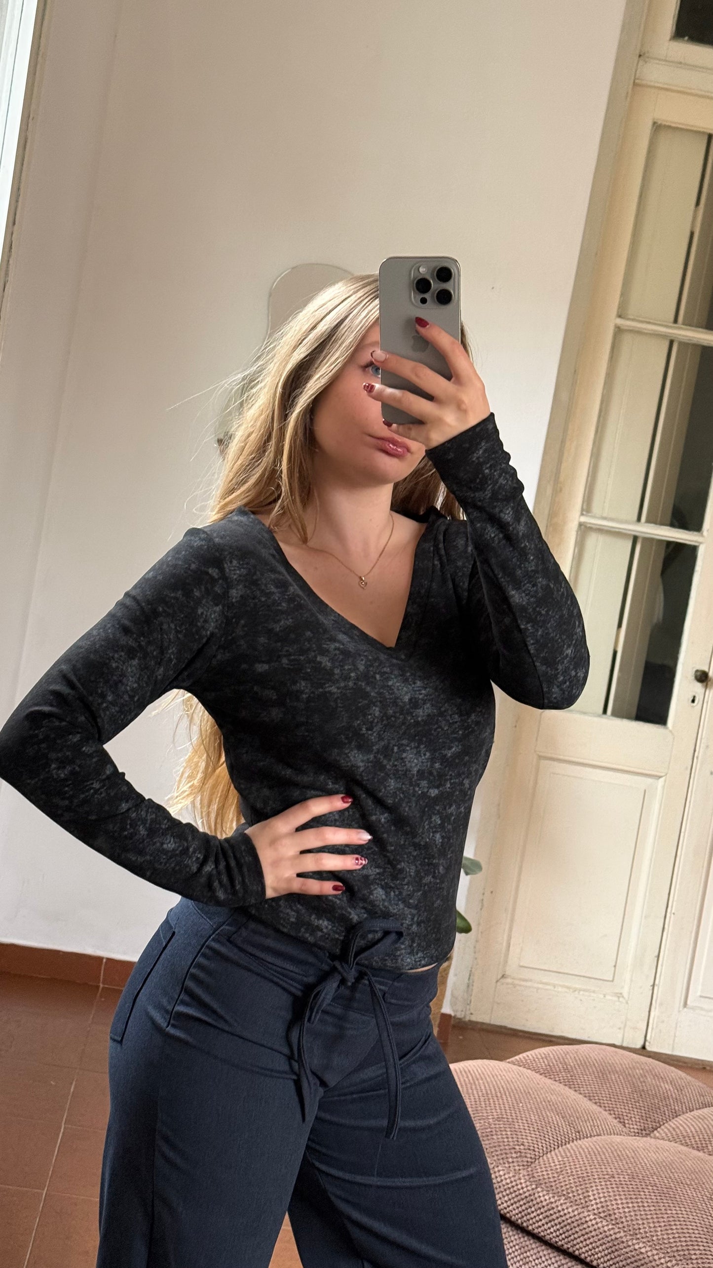 remera basic negra