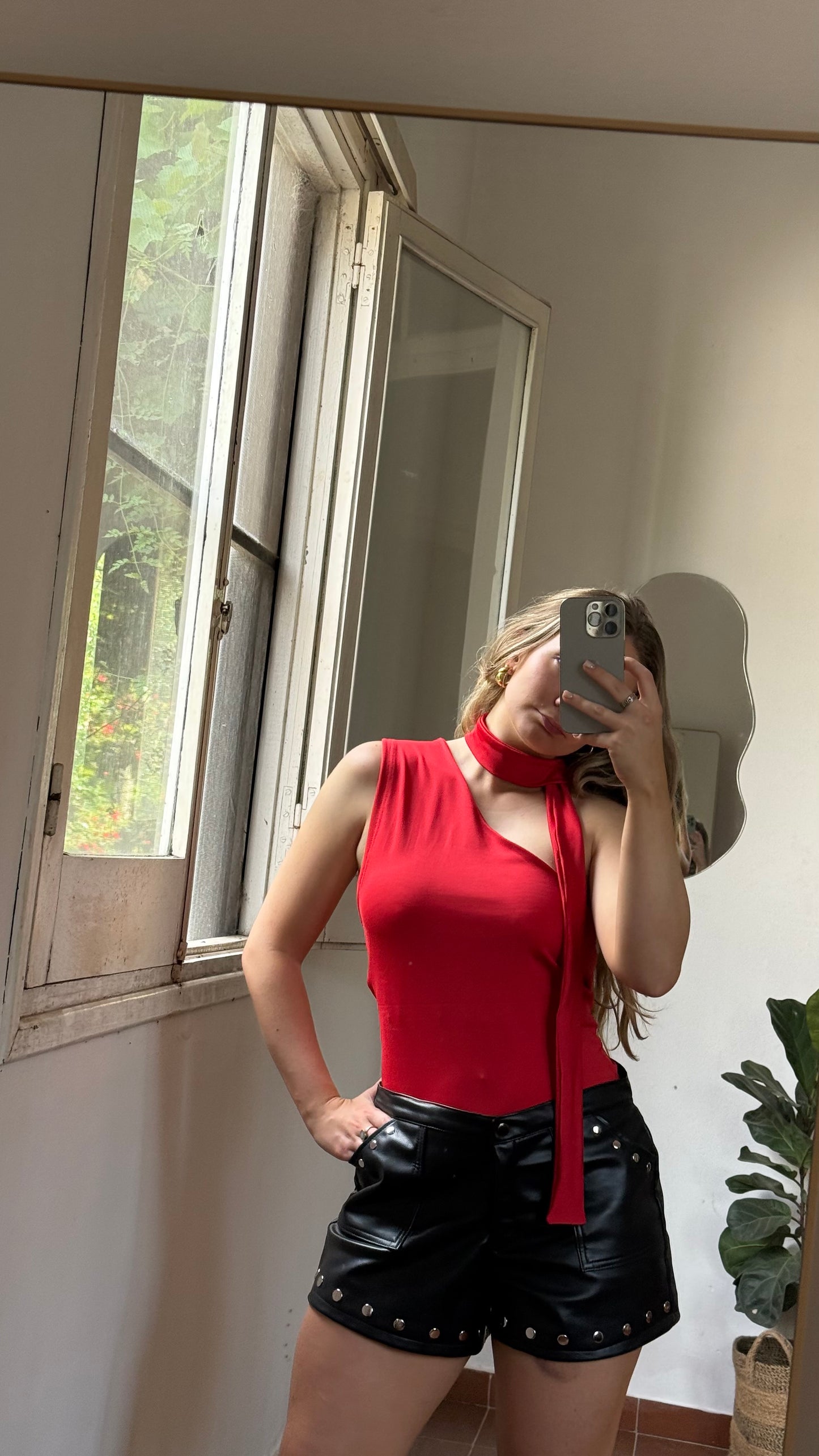 top icon rojo