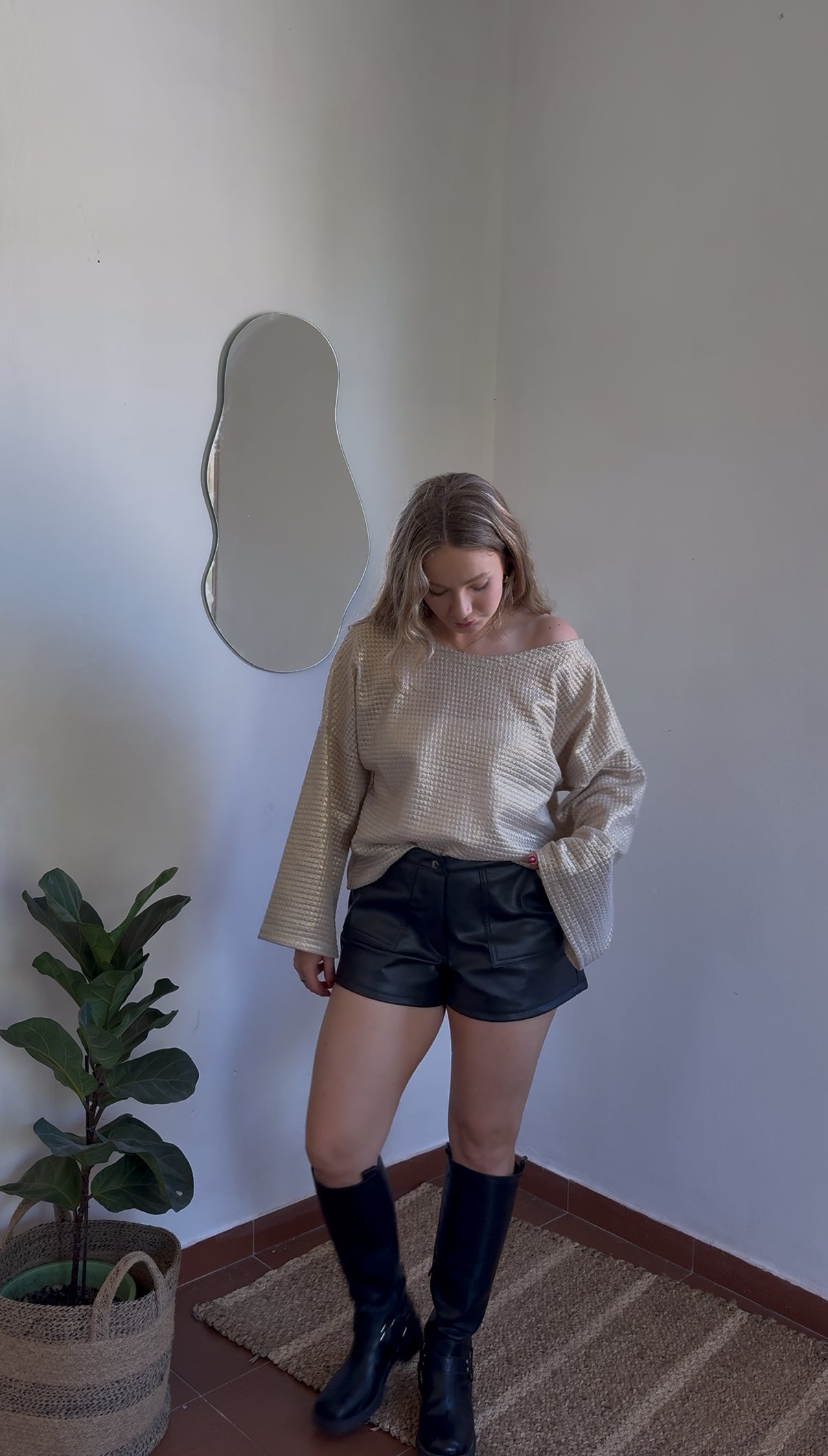 short de ecocuero