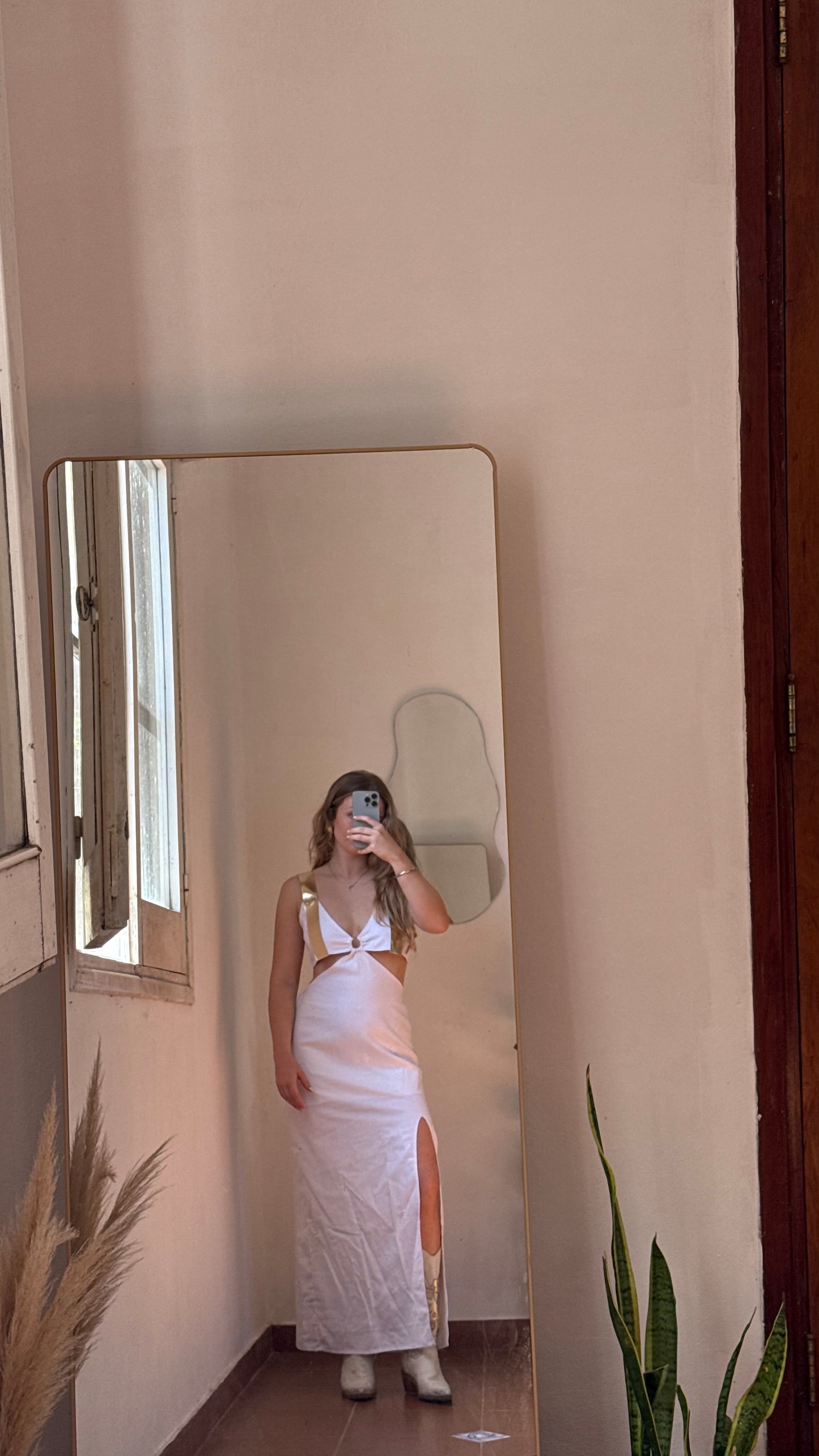 vestido iconic blanco brilloso largo