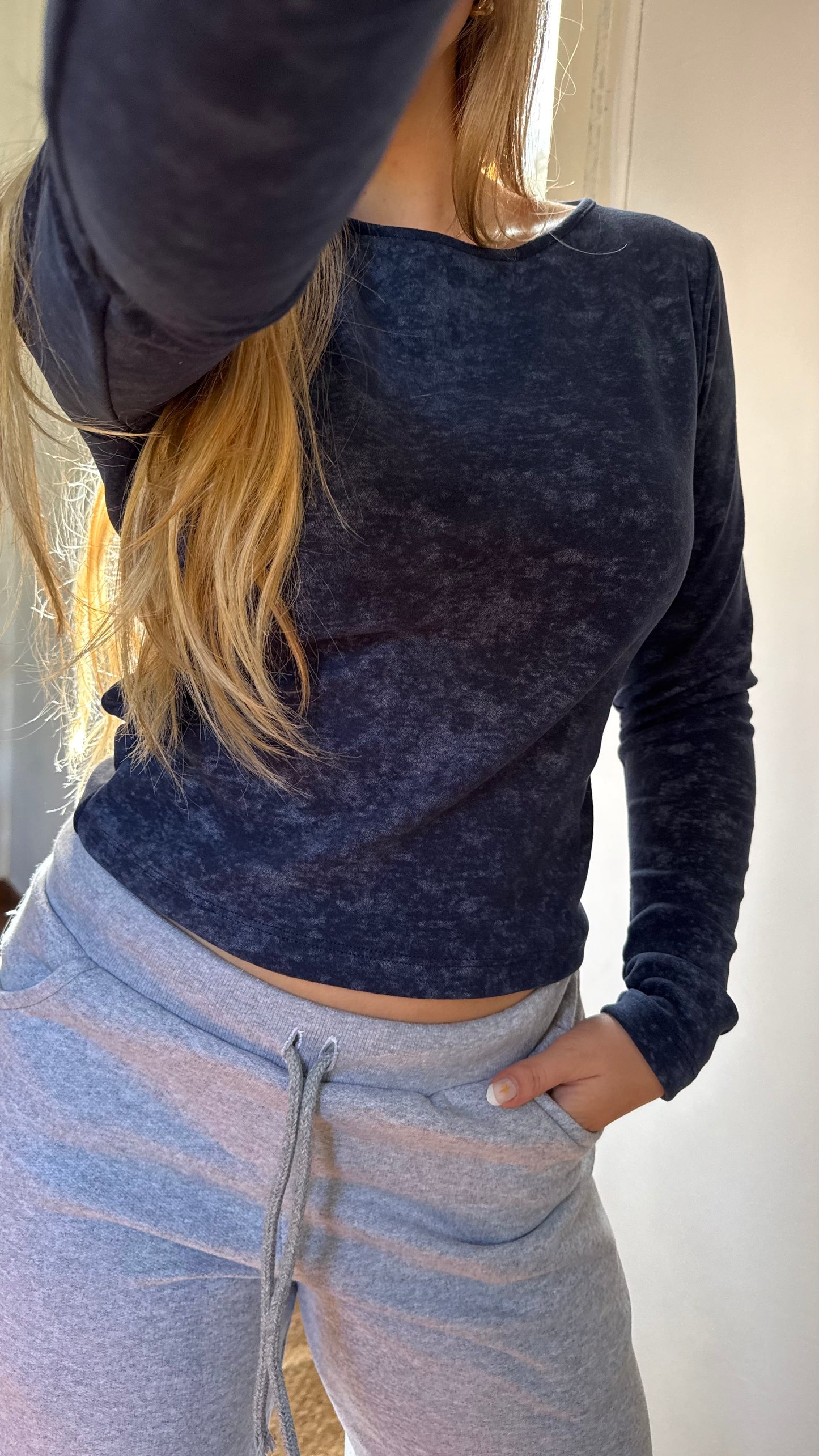 remera termica azul