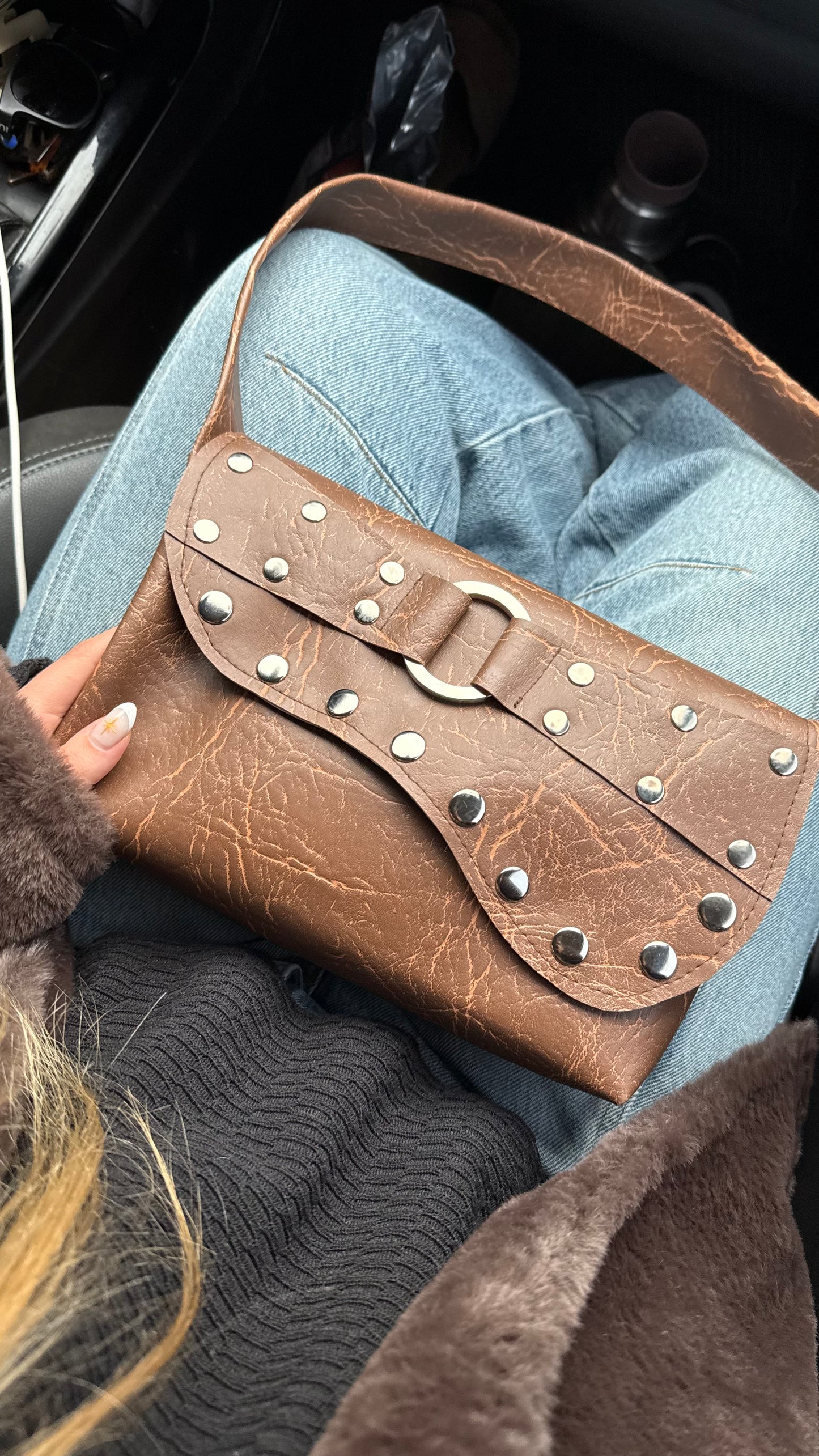 cartera angi