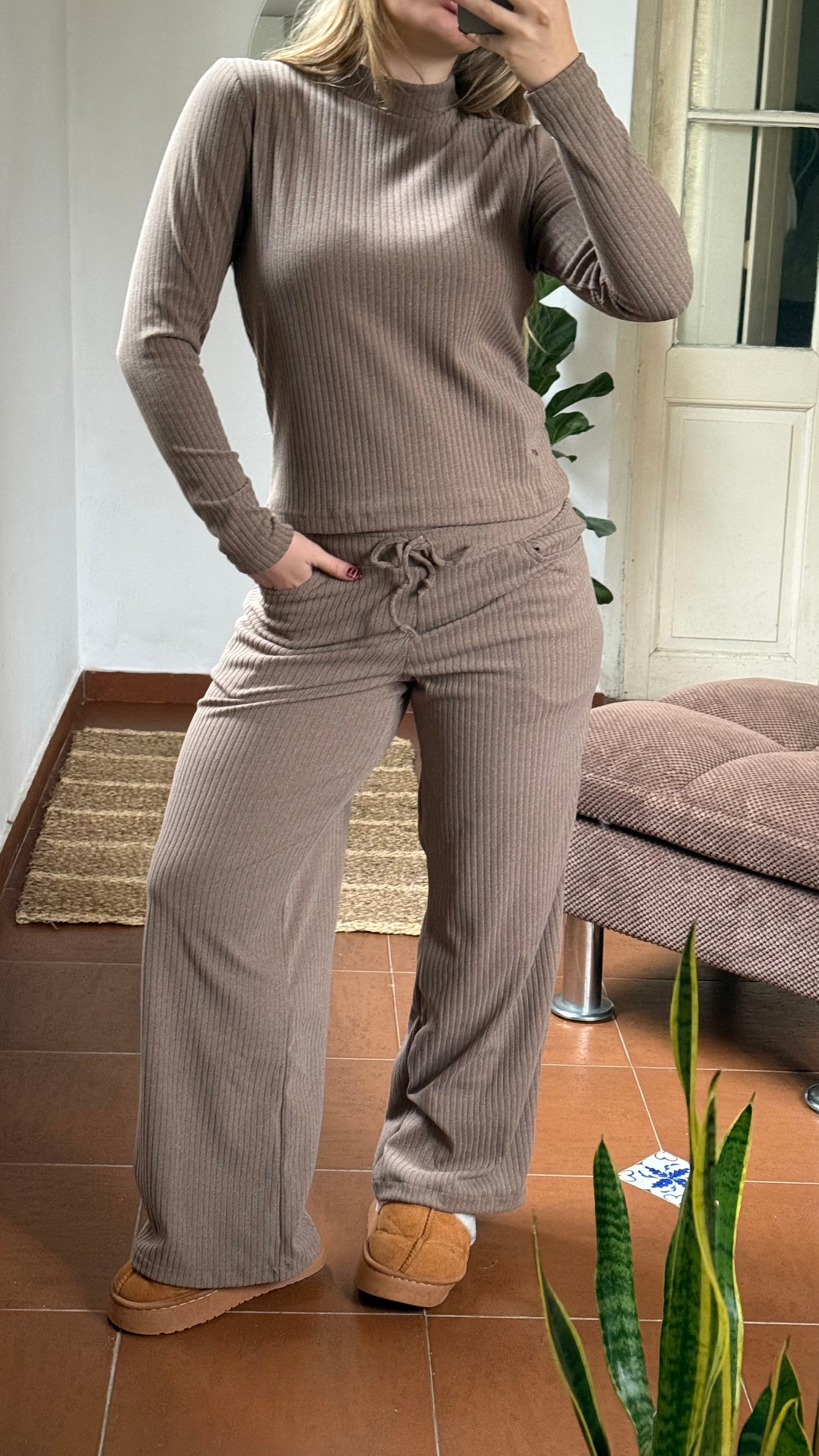 pant basic marrón