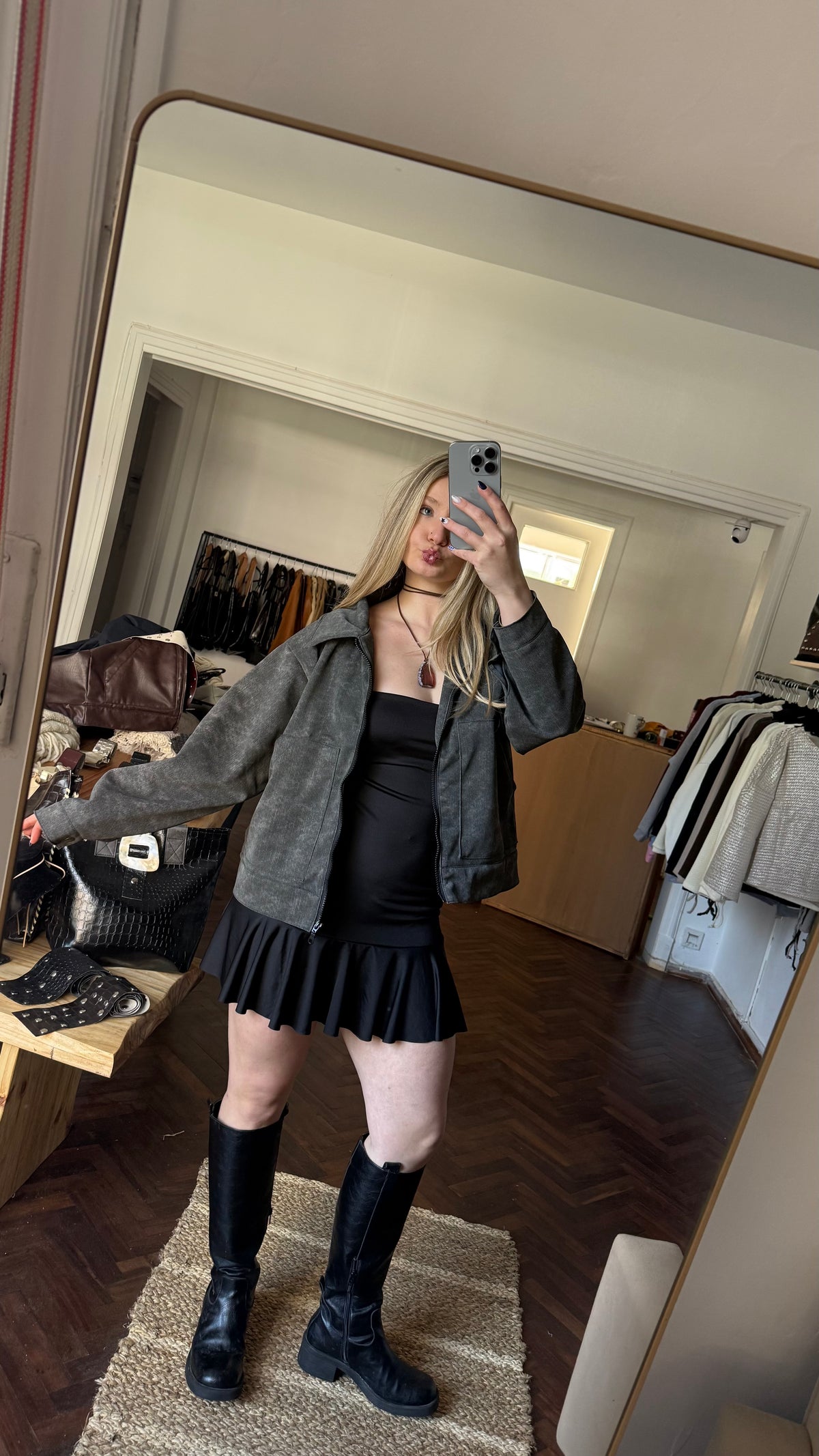 vestido essential negro