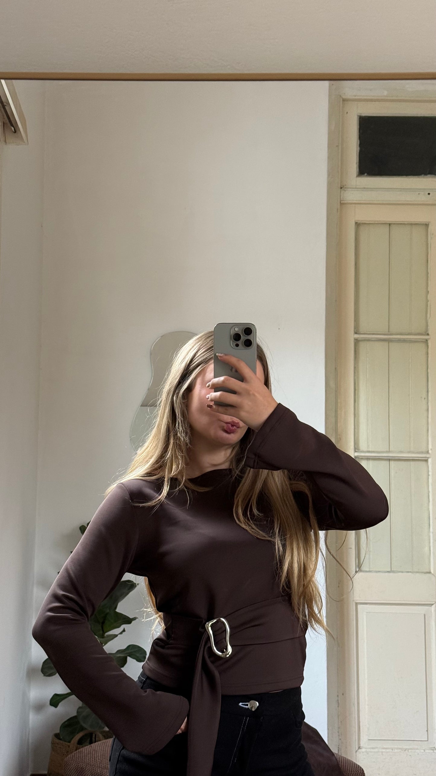 remera lazo chocolate